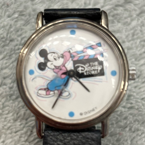Disney Store 1990’s Cast Member Watch - Picture 10 of 12